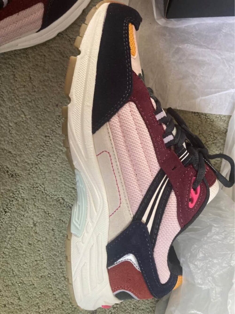 Vionic 23Walk 2.0 Sneaker women’s size 7W. NIB - Picture 3 of 6